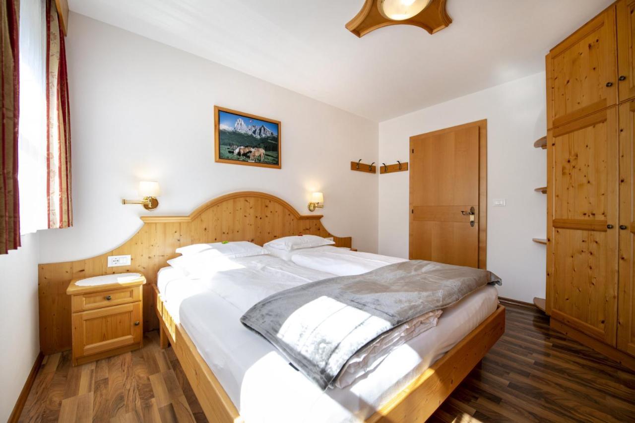 Apartments Miara Santa Cristina Val Gardena 外观 照片