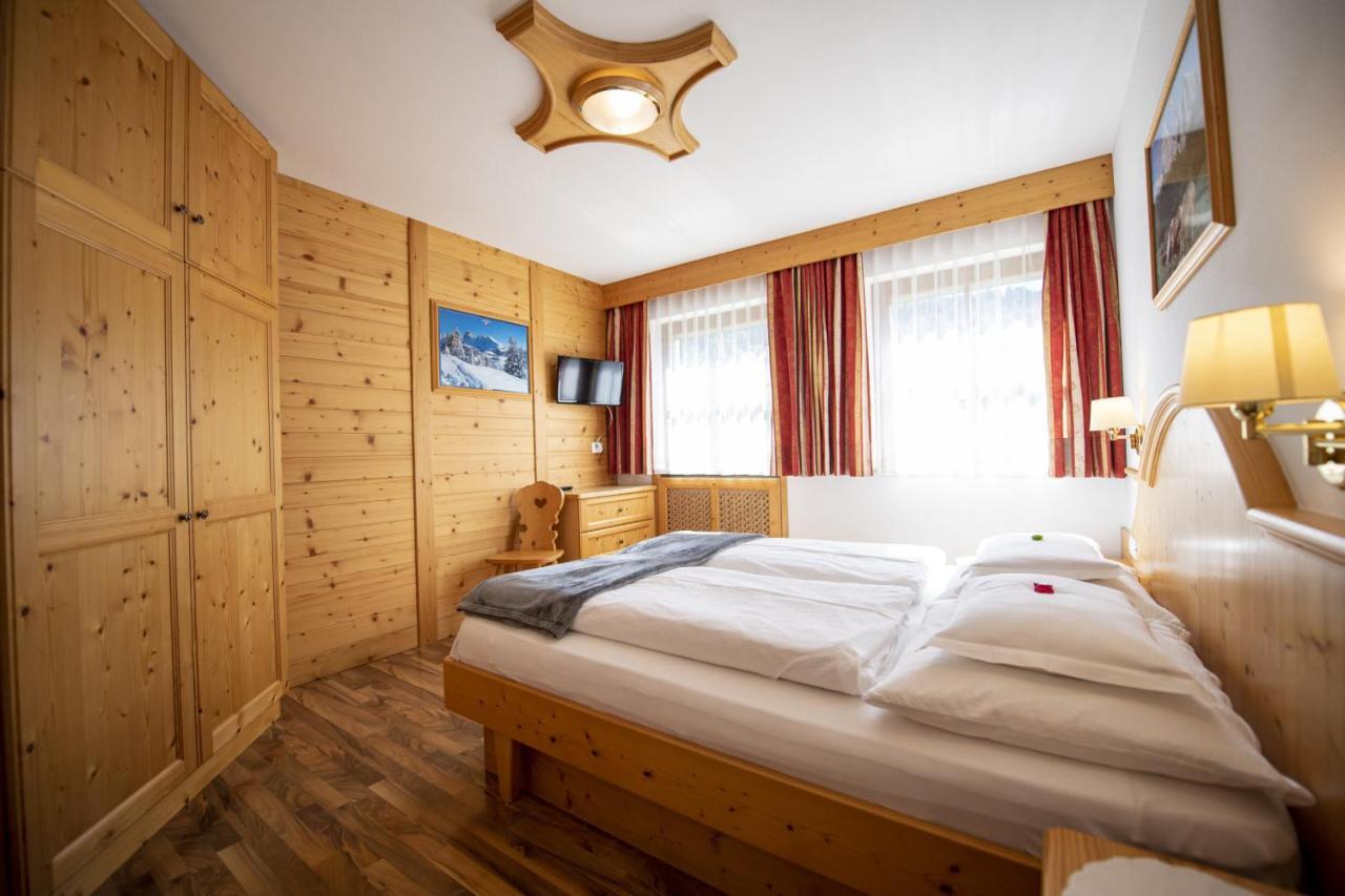 Apartments Miara Santa Cristina Val Gardena 外观 照片